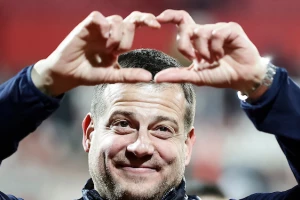 Četiri u nizu, Lalatov Pazar ne staje!